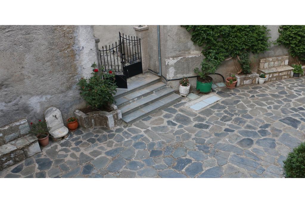 Maleatis Apollo Guesthouse Kosmás Exterior foto